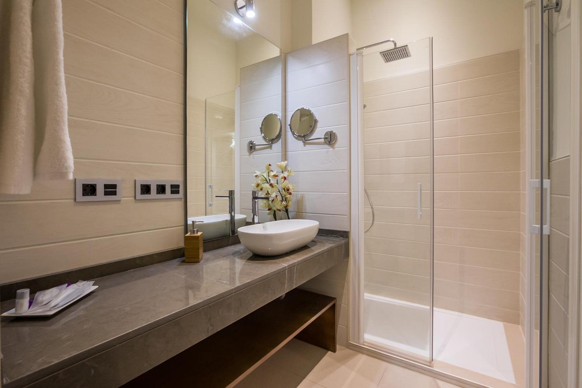Welldone Cathedral Suites セビリア 部屋 写真